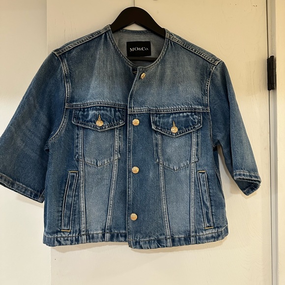 MO&Co. Women's Collarless Denim Jacket - Picture 4 of 7